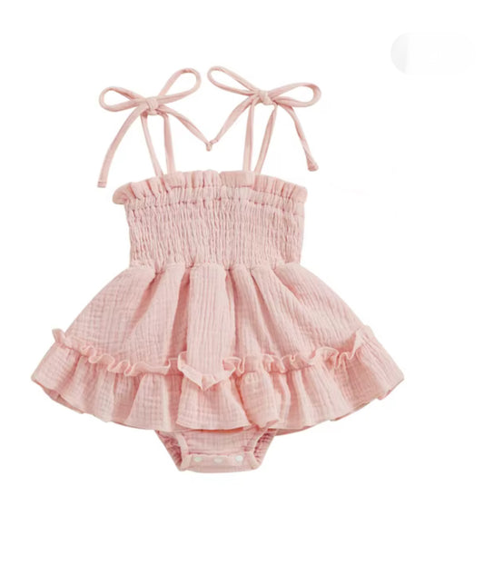 CLEARANCE- Elsie cotton romper